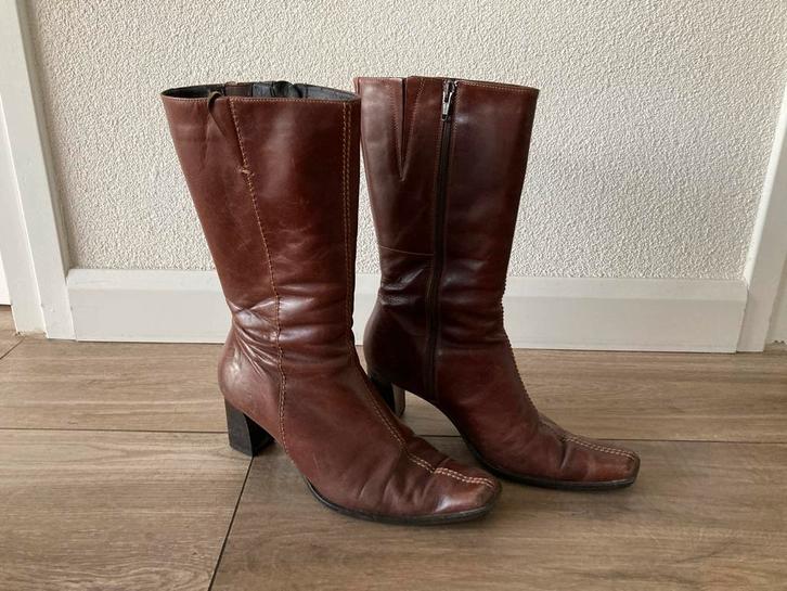 Bruine leren halfhoge laarzen maat 38, Kleding | Dames, Schoenen, Gedragen, Hoge laarzen, Bruin, Ophalen of Verzenden