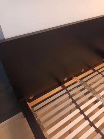 IKEA Malm Bed 140x200 + Lattenbodem - afbeelding 1