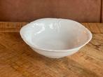 Rosenthal Sanssouci Classic Rose - saladeschaal, Antiek en Kunst, Ophalen of Verzenden