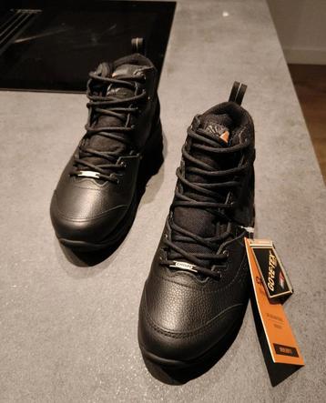 Nieuwe Crispi Werkschoenen - Maat 39 beschikbaar voor biedingen