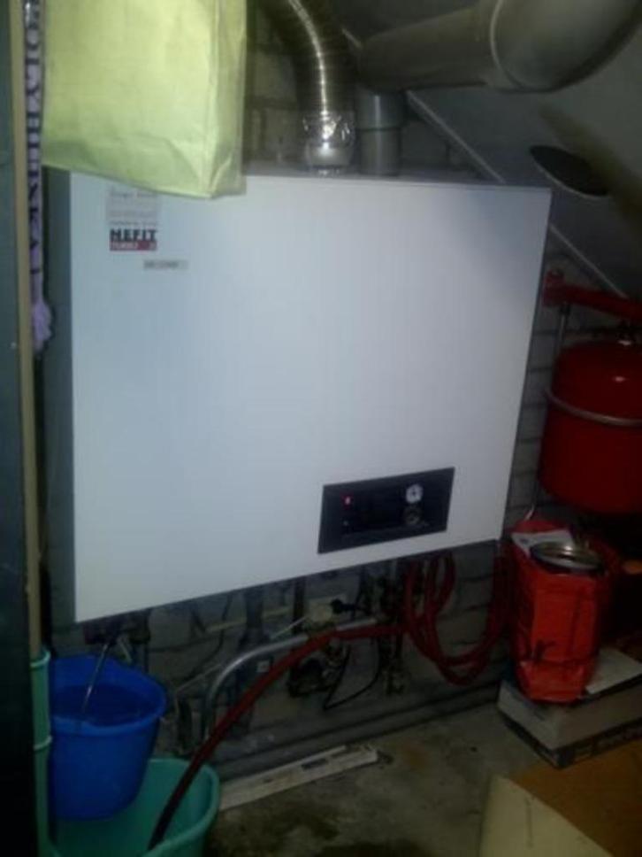 gezocht kapotte cv ketels en boilers, Doe-het-zelf en Verbouw, Geisers en Boilers, Nieuw, Boiler, Minder dan 20 liter, Minder dan 3 jaar oud