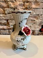 Bijzondere vaas Capodimonte porselein, Antiek en Kunst, Ophalen of Verzenden