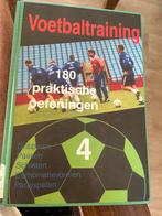 4 voetbaltraining 180 praktische oefeningen, Boeken, Sportboeken, Ophalen of Verzenden, Zo goed als nieuw
