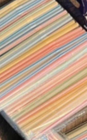 Rietjes 100  (€2,50), 500 (€11,25), 1000 (€20) beschikbaar voor biedingen