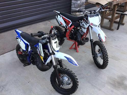 Motorfiets (2x), Motoren, Motoren | Overige merken, Bedrijf, Overig