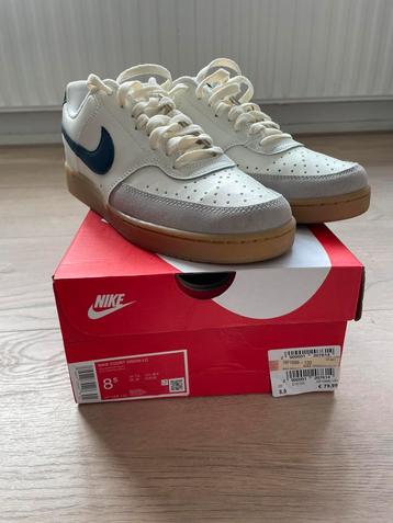 Nieuw Nike court vision maat 8,5/42 beschikbaar voor biedingen