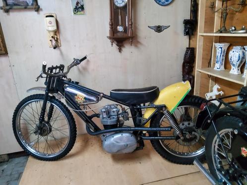 BSA speedway motor / grasbaan & Simonini crossmotor, Motoren, Motoren | Oldtimers, Enduro, Ophalen