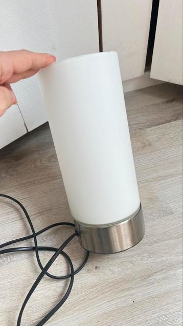 Livarno lamp met touch voet beschikbaar voor biedingen