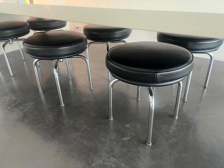 Le Corbusier LC8 krukjes, Huis en Inrichting, Krukjes, Gebruikt, Overige materialen, Ophalen