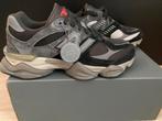 New balance 9060 maat 41,5, Kleding | Dames, Schoenen, Ophalen of Verzenden, Nieuw, Zwart, Sneakers of Gympen