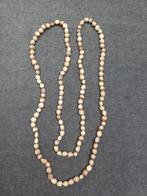 Vintage oude ketting afkomstig uit Kenia., Ophalen of Verzenden, Zo goed als nieuw, Overige kleuren, Overige materialen