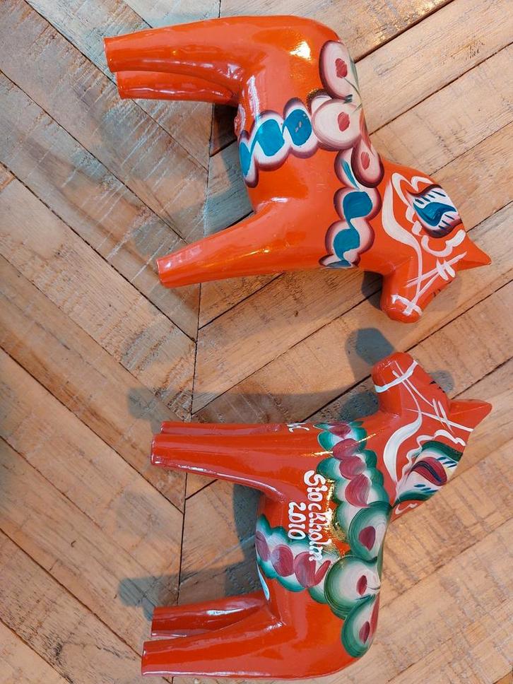 Houten Dala paard rood - Nog 1 te koop!, Tuin en Terras, Tuinbeelden, Gebruikt, Dierenbeeld, Hout, Ophalen of Verzenden