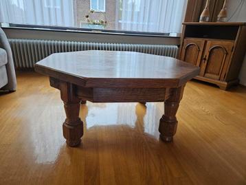 Hoekige Tafel met Schuifladen beschikbaar voor biedingen