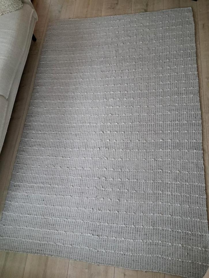 Vloerkleed - NIEUW! 160x230 cm., Huis en Inrichting, Stoffering | Vloerbedekking, Nieuw, Tapijt, Grijs, minder dan 10 m², Ophalen of Verzenden