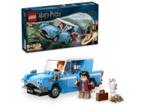 LEGO 76424 Flying Ford Anglia, Ophalen of Verzenden, Zo goed als nieuw, Complete set, Lego
