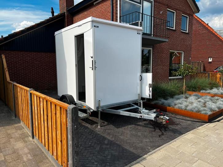 Mobiele badkamer te huur, Doe-het-zelf en Verbouw, Sanitair, Douche, Ophalen