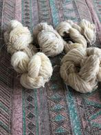 nieuwe strengen hand gesponnen wol, Hobby en Vrije tijd, Breien en Haken, Ophalen of Verzenden, Nieuw, Breien of Haken, Wol of Garen