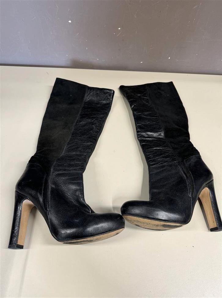 Suede stilteto Laarzen - Schuh maat 38 leer, Kleding | Dames, Schoenen, Zo goed als nieuw, Hoge laarzen, Zwart, Ophalen of Verzenden