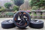 Cupra Born - Nieuwe 20 inch Blizzard velgen en banden, Ophalen, 215 mm, Banden en Velgen, Nieuw