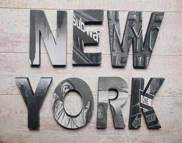 Wand Decoratie "NEW YORK" - Vrijstaande/Hangende Letters beschikbaar voor biedingen