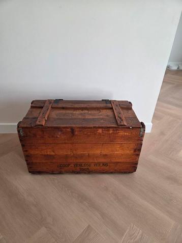 Vintage Veilingkist  beschikbaar voor biedingen