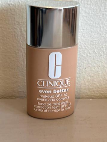 Clinique Even Better Make Up kleur: CN 40 cream chamois beschikbaar voor biedingen