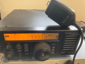 Icom IC-707 HF Transceiver - Ontvangt goed, TX onbekend beschikbaar voor biedingen
