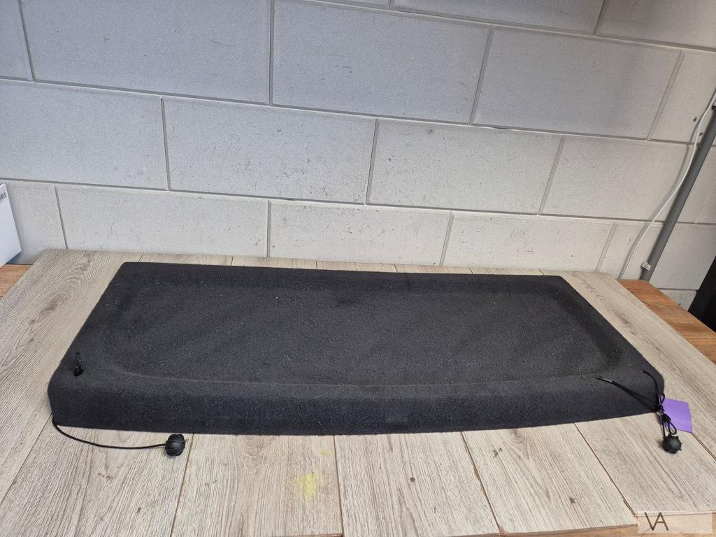 ≥ VW Polo 6r 2009 2017 hoedenplank met klein plekje €50