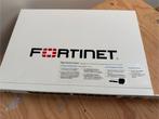 Fortinet FortiSwitch-224E - Netwerk Switch, Computers en Software, Netwerk switches, Ophalen of Verzenden, Gebruikt
