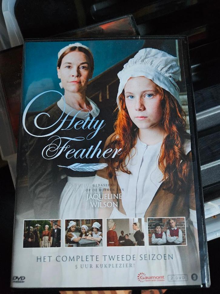 Serie: Hetty Feather seizoen 2, Cd's en Dvd's, Dvd's | Tv en Series, Zo goed als nieuw, Boxset, Vanaf 9 jaar, Ophalen of Verzenden