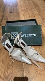 Feestelijke hakken gebroken wit, maat 36, Sport en Fitness, Schaatsen, Ophalen, Zo goed als nieuw, Kunstschaatsen, Overige merken