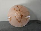 Oud roze hanglamp, Verzenden