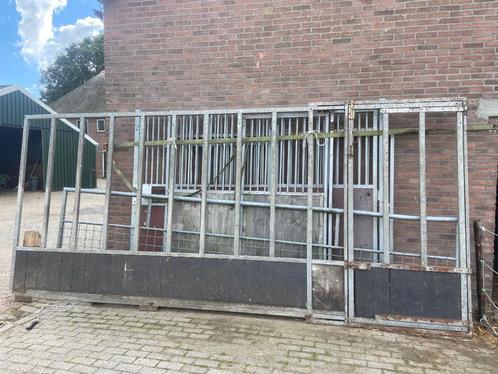 Te koop voerwand, voerhek, groepshuisvesting, Dieren en Toebehoren, Stalling en Weidegang, Opfok, 4 paarden of pony's of meer