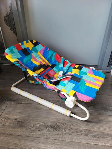 Wipstoeltje in vrolijke kleuren beschikbaar voor biedingen