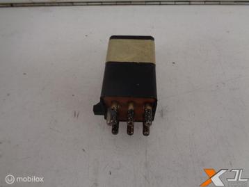 SL SLC R107 RELAIS MODULE RUITENWISSER A0008210863 beschikbaar voor biedingen