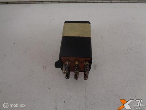 SL SLC R107 RELAIS MODULE RUITENWISSER A0008210863, Auto-onderdelen, Ruiten en Toebehoren, Mercedes-Benz, Gebruikt, Ophalen of Verzenden
