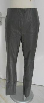 H&M imitatieleren broek grijs mt 42/44, H&M, Maat 42/44 (L), Ophalen of Verzenden, Zo goed als nieuw