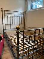 Antiek tweepersoonspijlenbed, Antiek en Kunst, Ophalen