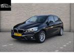 BMW 2 Serie Active Tourer 218i High Executive | Navi | Senso, 1345 kg, 136 pk, Gebruikt, Zwart