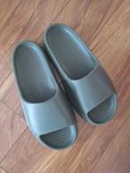 Groene slippers maat 40 nieuw, Kleding | Heren, Badmode en Zwemkleding, Groen, Ophalen of Verzenden, Overige maten