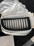 E90 E91 grill, Auto-onderdelen, Carrosserie en Plaatwerk, Gebruikt, Voor, Ophalen of Verzenden, BMW