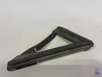 NOS spiegelrubber links Mercedes-Benz W114 W115 2e serie beschikbaar voor biedingen