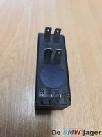 Ruitenwisserrelais BMW E23 E24 E28 E30 1374613, Auto-onderdelen, Ruiten en Toebehoren, Gebruikt, Ophalen of Verzenden, BMW, BMW