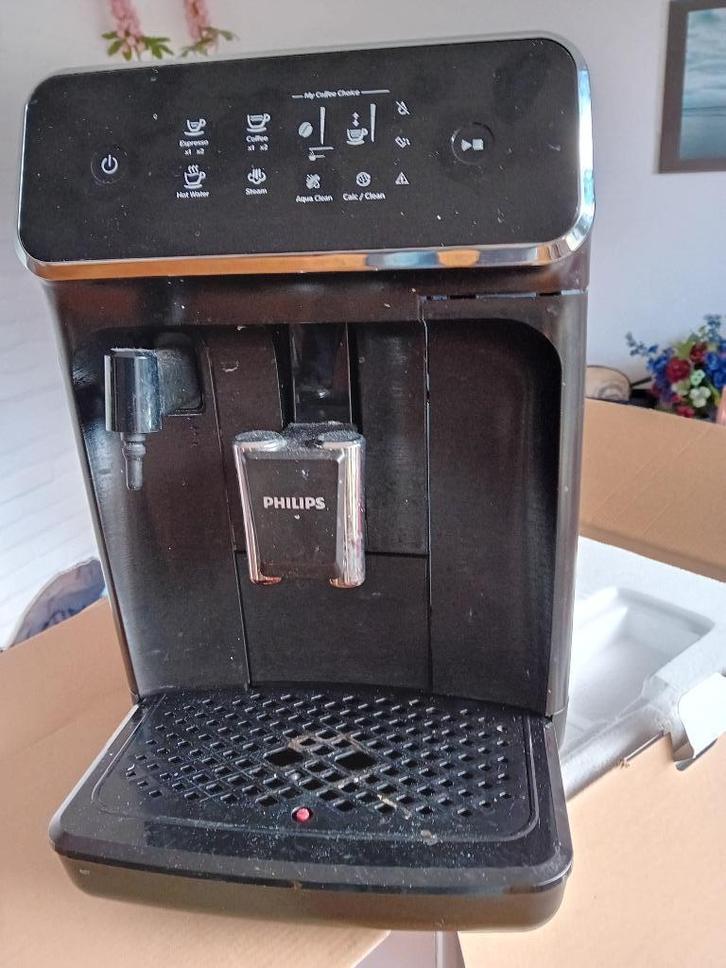 Philips EP2220 koffie machine onderdelen, Witgoed en Apparatuur, Koffiezetapparaten, Gebruikt, Gemalen koffie, Koffiemachine, Afneembaar waterreservoir