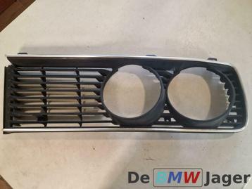 Grille links zwart met chroom BMW 5-serie E12 51131848113 beschikbaar voor biedingen