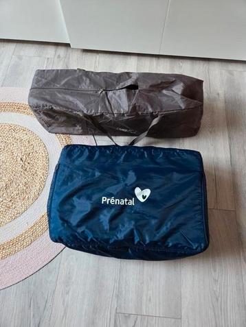 Campingbed en matras van Prenatal beschikbaar voor biedingen