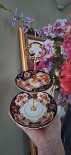 Royal Albert Heirloom etagere 2 laags handmade €27,50, Huis en Inrichting, Woonaccessoires | Etagères, Ophalen of Verzenden, Zo goed als nieuw