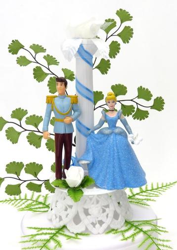 Zeer leuke Prinses Assepoester en Prins Charming taarttopper beschikbaar voor biedingen
