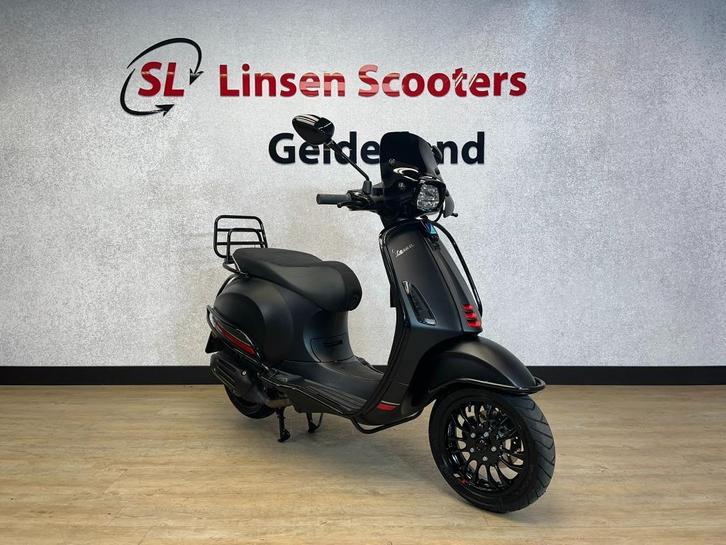 Vespa Sprint E5 25 km/h Mat Zwart 2021, Fietsen en Brommers, Scooters | Vespa, Zo goed als nieuw, Overige modellen, Maximaal 25 km/u