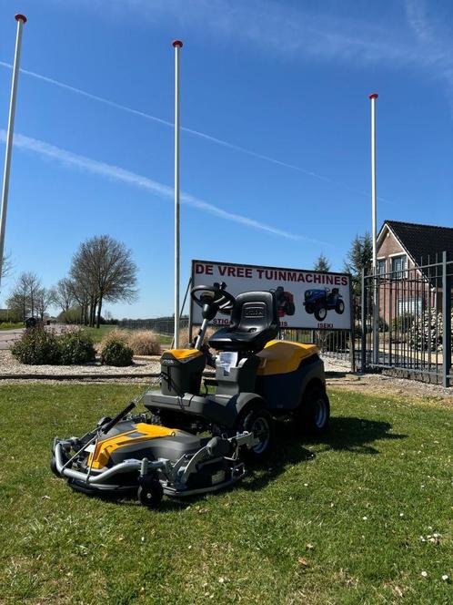 Stiga park special 4wiel drive Honda motor !!, Tuin en Terras, Zitmaaiers, Zo goed als nieuw, 90 tot 120 cm, Elektrische starter
